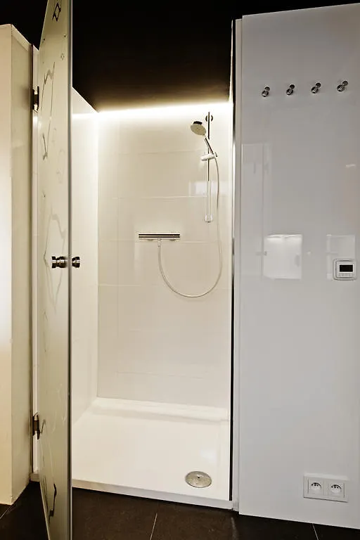 Living Showroom Brno Apartment